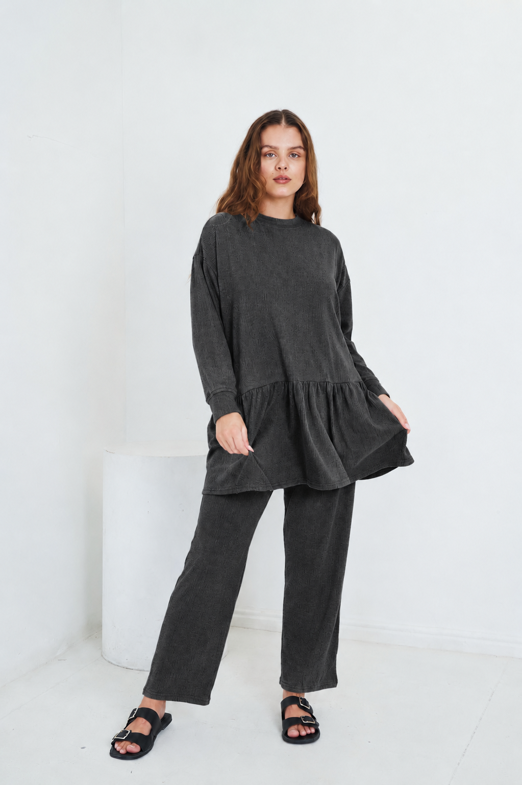 Charcoal Mom Track Set