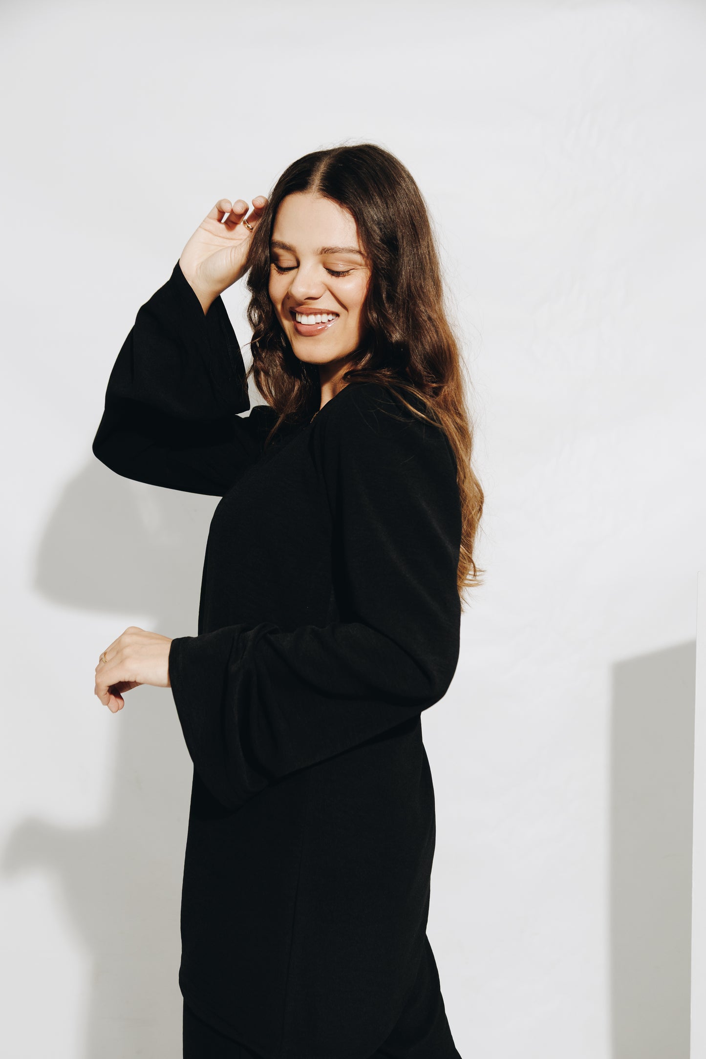 Black-asymmetrical Set