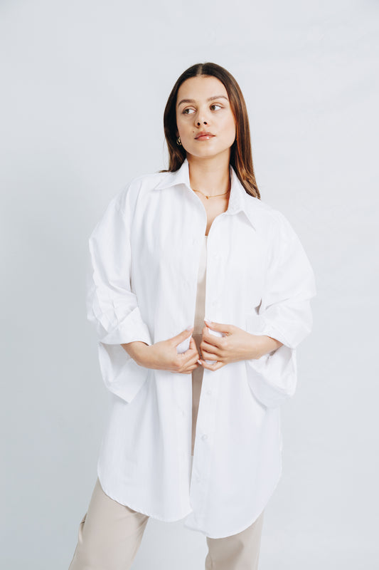 Essential Shirt White only