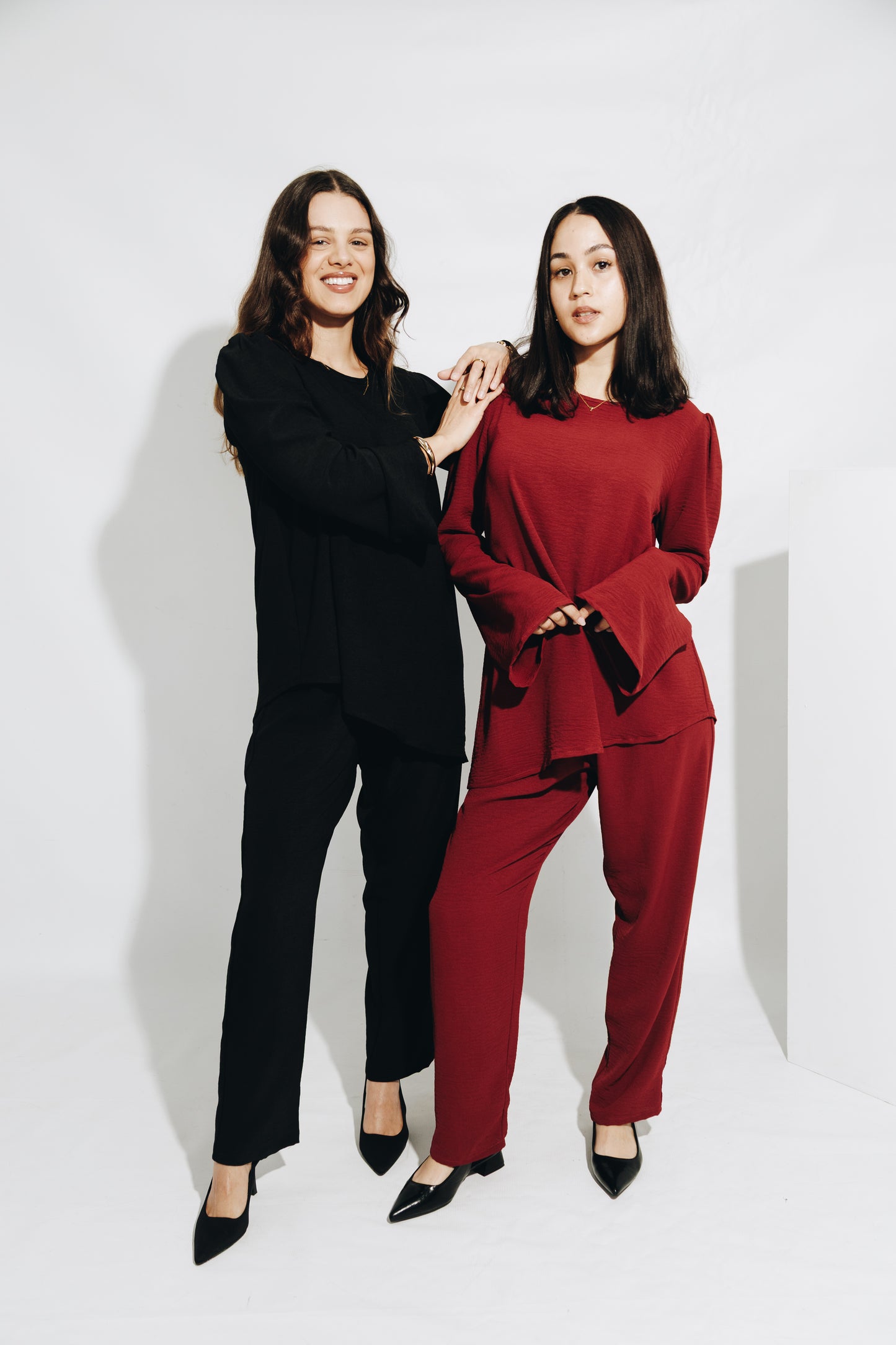 Black-asymmetrical Set
