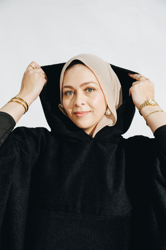 Black-Beach Poncho